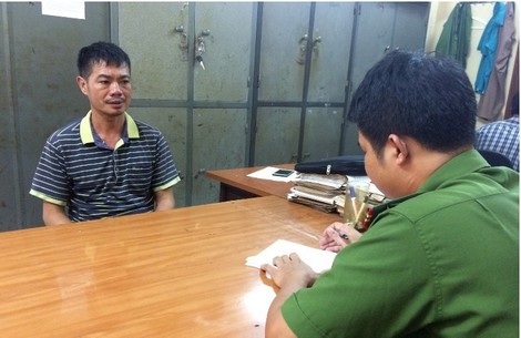 Cơ quan điều tra lấy lời khai của đối tượng Bùi Văn Chuẩn.