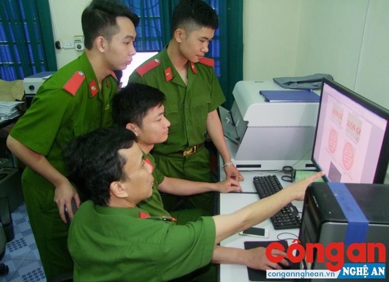 Lực lượng Kỹ thuật hình sự Công an Nghệ An không ngừng lớn mạnh về mọi mặt, đáp ứng yêu cầu nhiệm vụ trong tình hình mới