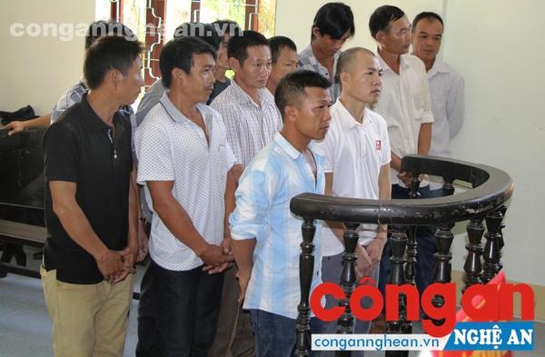 Các bị cáo tại phiên tòa