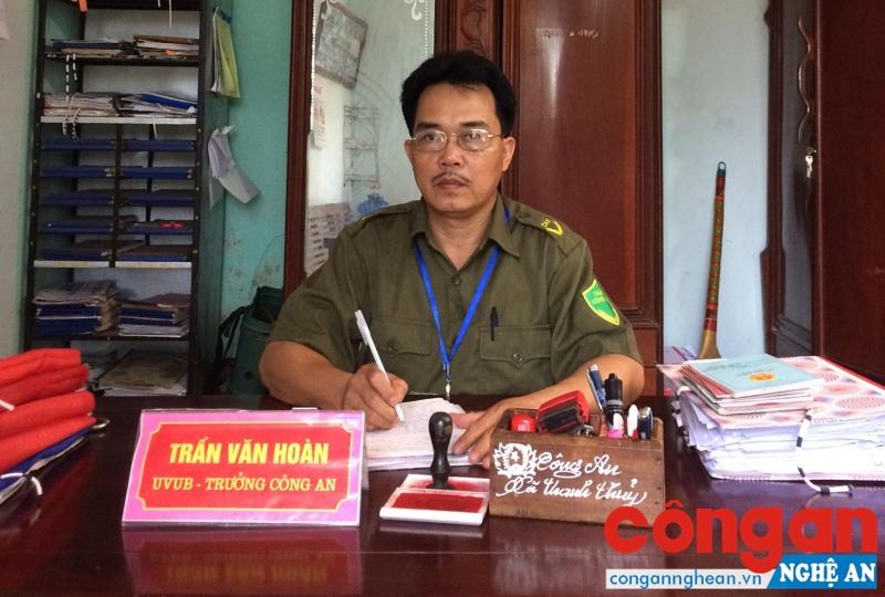 Đồng chí Trần Văn Hoàn luôn được nhân dân tin yêu vì sự tận tâm và nhiệt huyết trong công việc