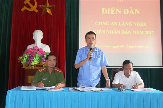 Đồng chí Chủ tịch UBND phường chủ trì phát biểu tại diễn đàn