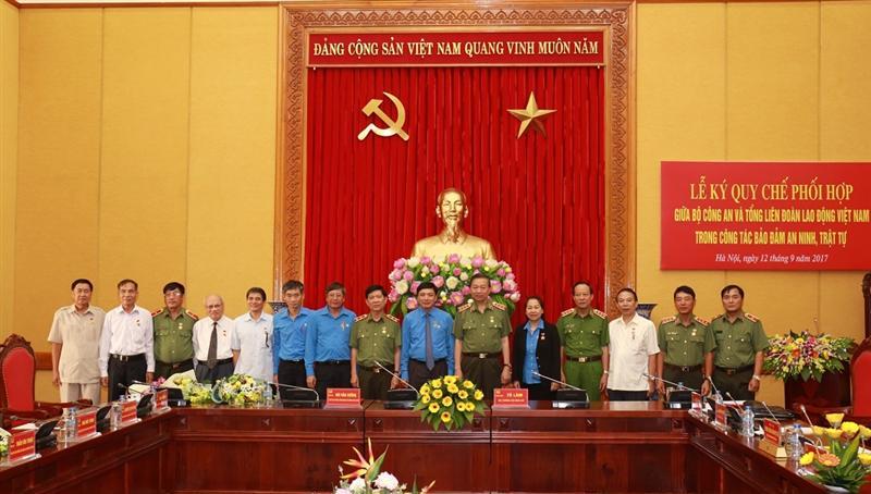 Các đại biểu dự Lễ ký kết.