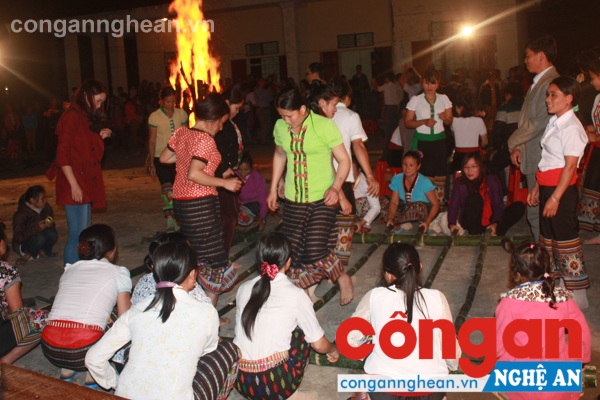 Khuyến khích đề tài sáng tác về đồng bào dân tộc thiểu số - Ảnh: Xuân Thống