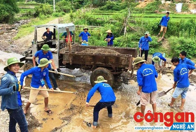 Trong thời gian diễn ra chiến dịch, nhiều công trình, phần việc thanh niên được triển khai tích cực, thiết thực
