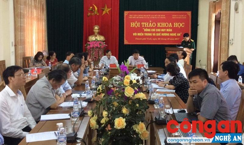 Toàn cảnh Hội thảo khoa học về Đại tướng Chu Huy Mân