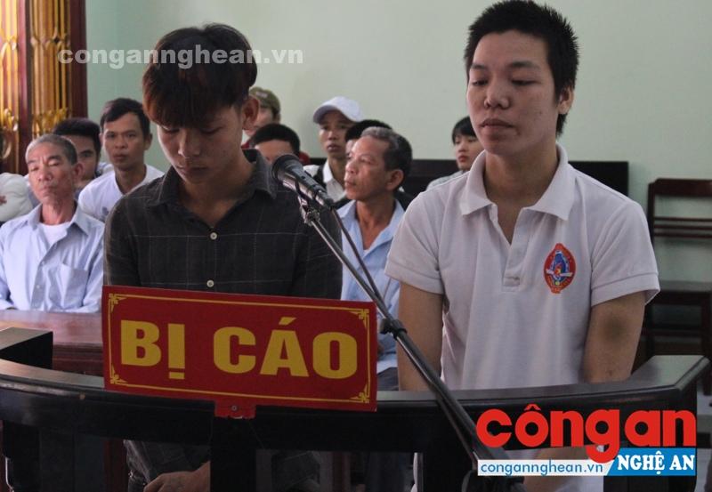 2 bị cáo tại tòa