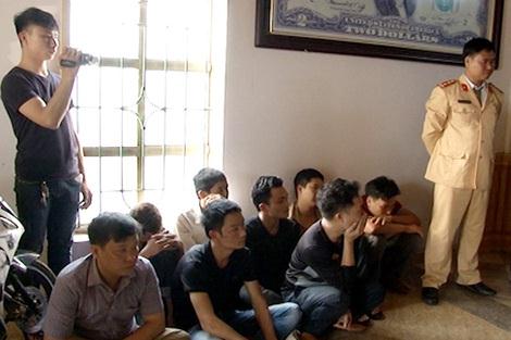 Các đối tượng đánh bạc bị bắt giữ