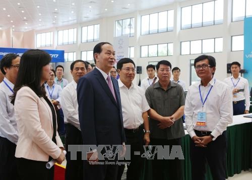Chủ tịch nước Trần Đại Quang, Phó Thủ tướng Phạm Bình Minh tại buổi tổng duyệt.