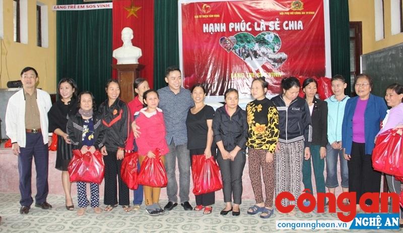 Những suất quà ý nghĩa đã được các thành viên trao tại Làng trẻ S0S Vinh