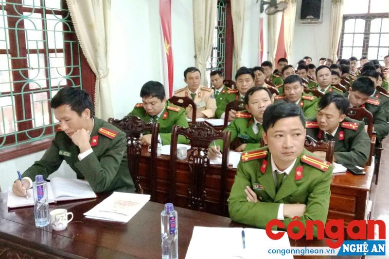 Các đại biểu tham dự Hội nghị