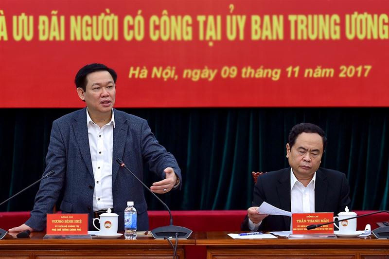 Phó Thủ tưởng Vương Đình Huệ phát biểu tại cuộc họp