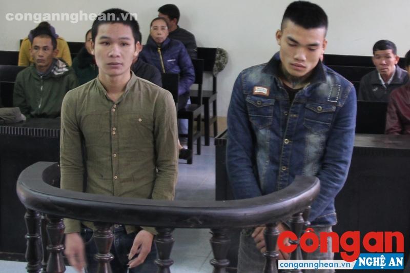 2 bị cáo tại phiên tòa