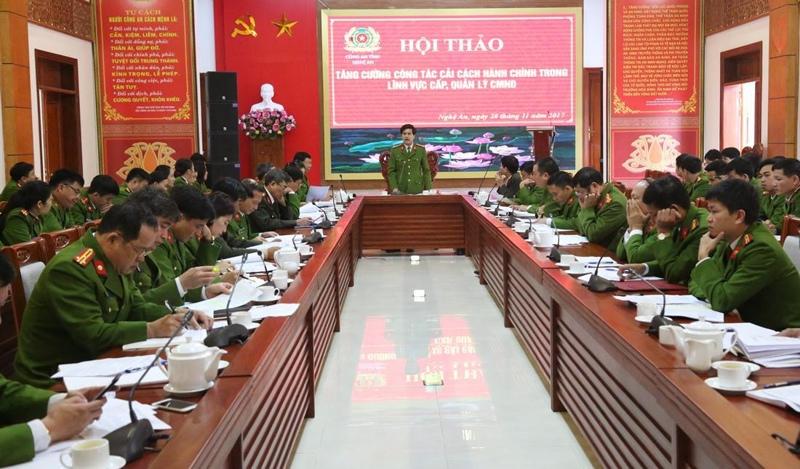Các đại biểu tham dự Hội thảo