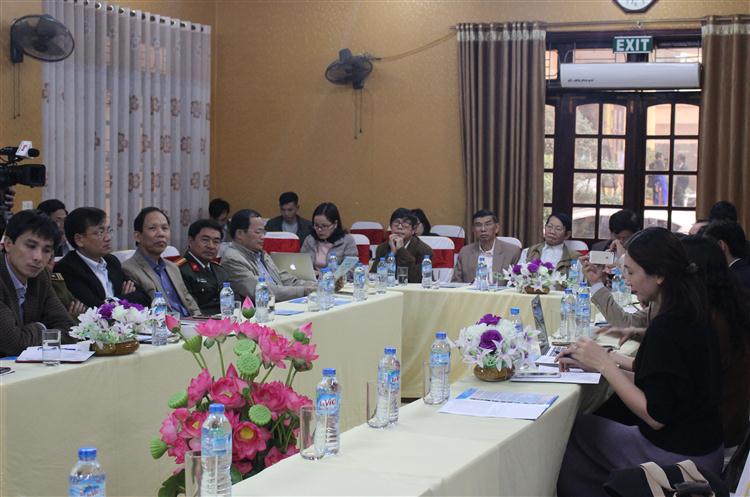 Tại buổi họp báo
