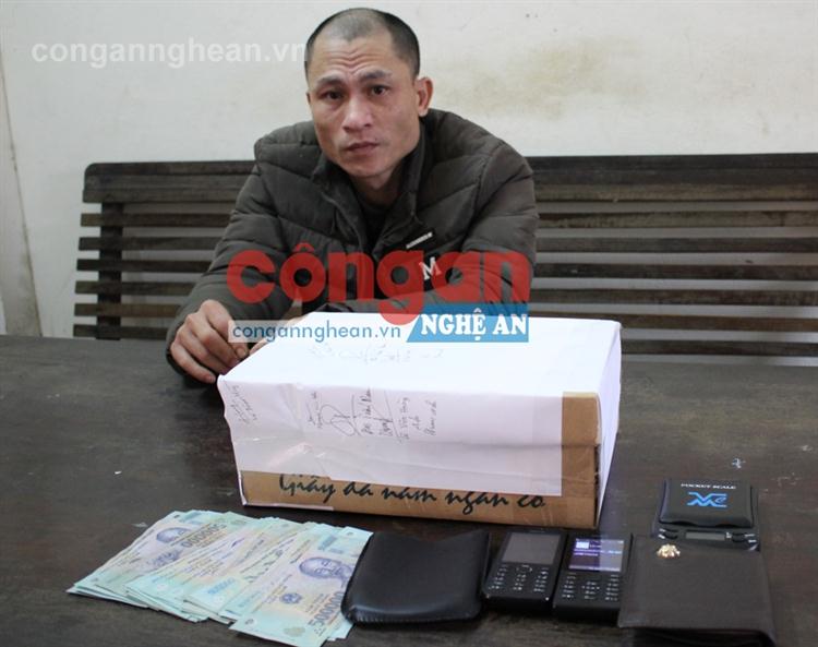 Đối tượng Phan Anh tại cơ quan công an