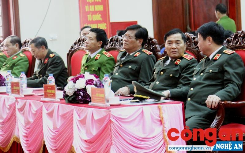 Các đại biểu tham dự Hội nghị