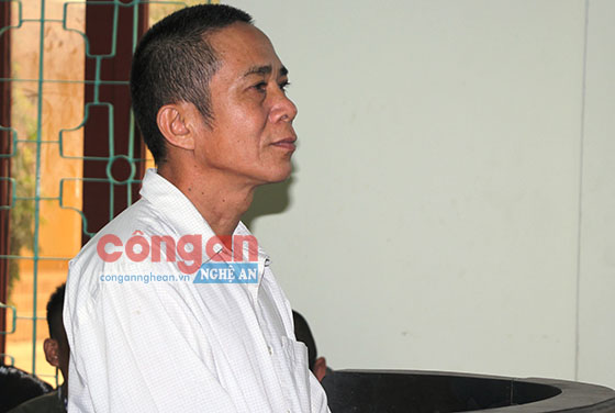 Bị cáo Cao Văn Sơn tại tòa