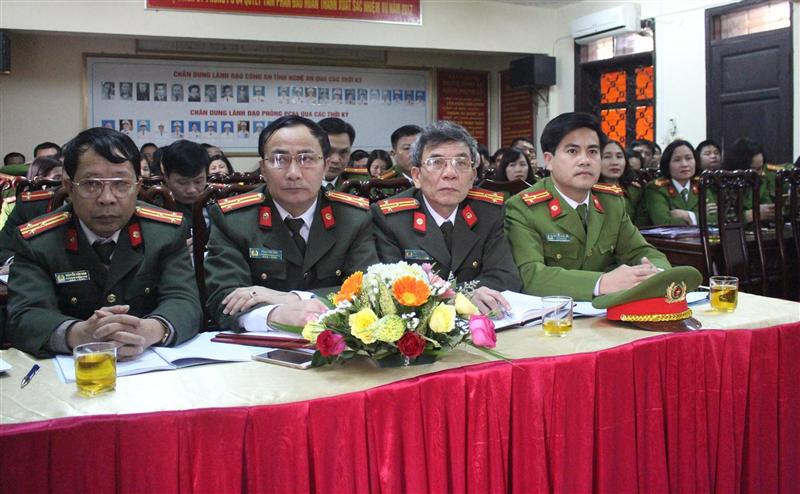 Các đại biểu tham dự Hội nghị