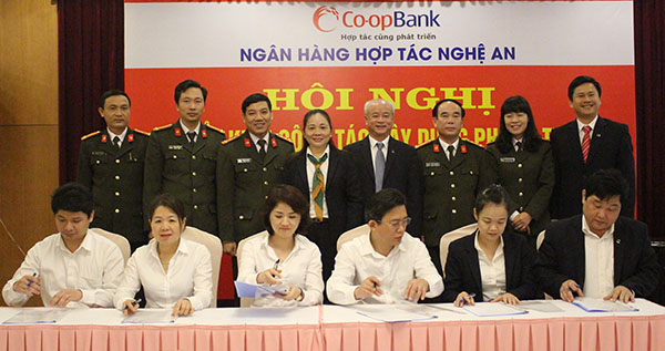Trong năm qua, phong trào toàn dân bảo vệ ANTQ phát triển rộng khắp ở các cơ quan, đơn vị, địa bàn