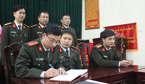 Phong trào thi đua tiếp tục được Công an các đơn vị triển khai thường xuyên và hiệu quả