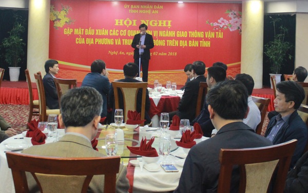 Đồng chí Huỳnh Thanh Điền - Phó Chủ tịch UBND tỉnh phát biểu tại buổi gặp mặt