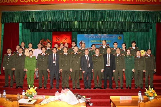Các đại biểu tham dự Lễ khai mạc Triển lãm sách.