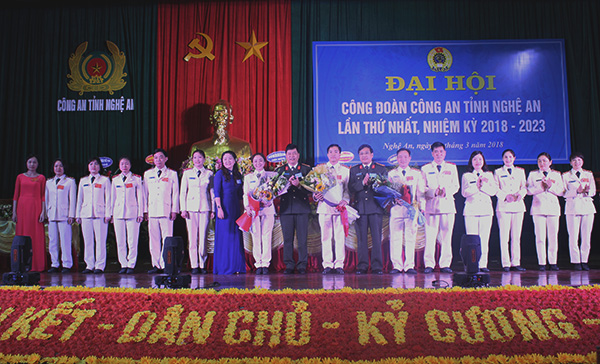 Ra mắt BCH Công đoàn Công an tỉnh lần thứ nhất, nhiệm kỳ 2018-2023