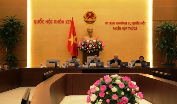 Chủ tịch Quốc hội Nguyễn Thị Kim Ngân phát biểu tại phiên họp.