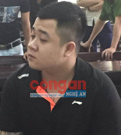 Bị cáo Trần Anh Tuấn tại tòa