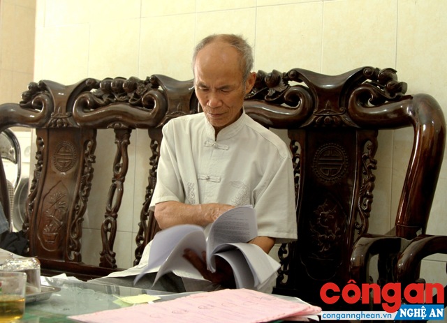 Ông Lưu Xuân Hài nhiều năm khốn đốn đi đòi lại số tiền đã bỏ ra để mua sản phẩm tại Nhà máy gạch Tuynel Nam Thái