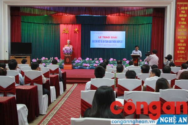 Toàn cảnh buổi trao giải