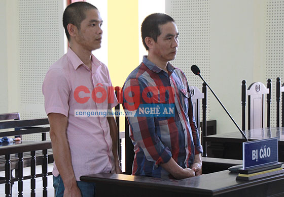 2 bị cáo tại phiên tòa