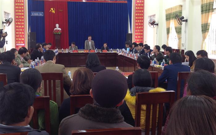 Việc rà soát, tinh gọn đội ngũ hoạt động không chuyên trách cấp xã,                                           xóm đang được nhiều địa phương đẩy mạnh thực hiện