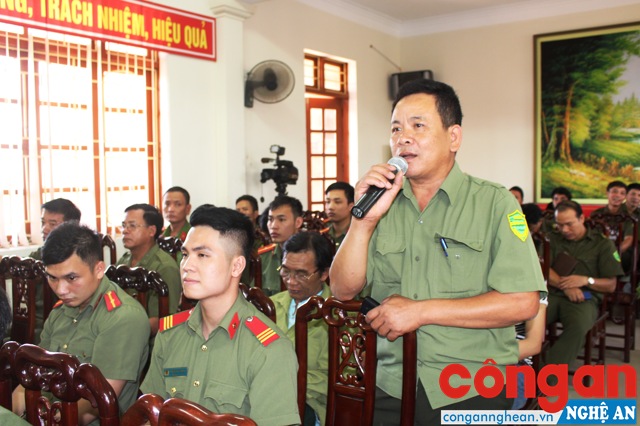 Nhiều ý kiến góp ý về cải cách hành chính được đưa ra trong buổi đối thoại