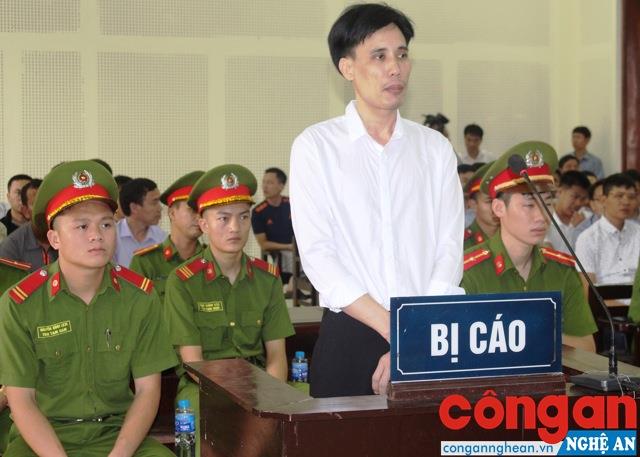 Hoàng Đức Bình tại phiên xét xử