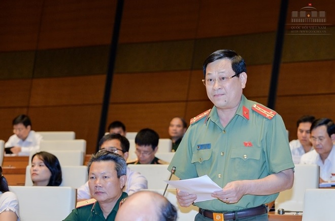  ĐBQH Nguyễn Hữu Cầu