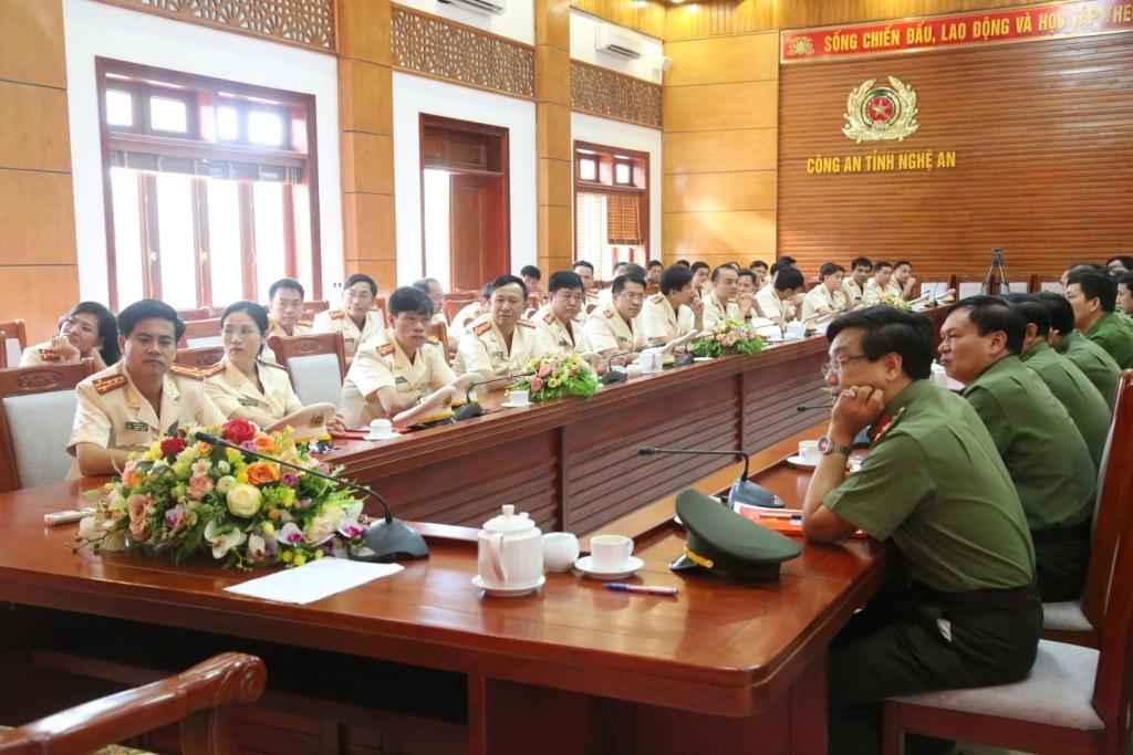 Các đại biểu dự lễ