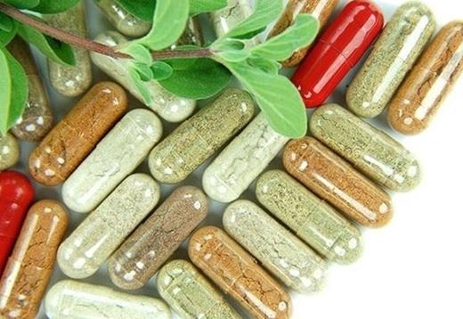 Theo chuyên gia da liễu, viên chống nắng thực chất là thực phẩm chức năng, không có tác dụng chống nắng như quảng cáo.