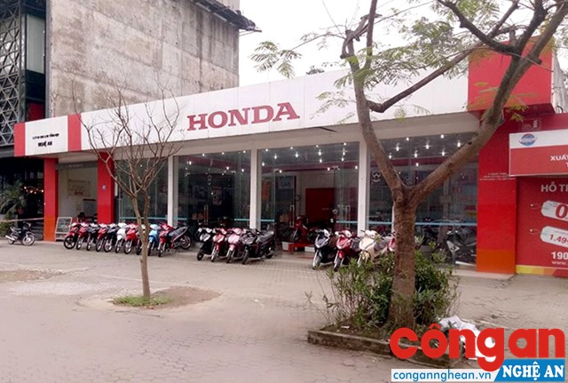 Trung tâm kinh doanh xe máy (thuộc Công ty CP Xuất nhập khẩu và Dịch vụ Tổng hợp Nghệ An), nơi xảy ra hành vi trốn thuế