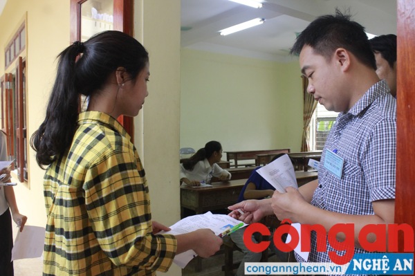 Kiểm tra trước khi vào phòng thi