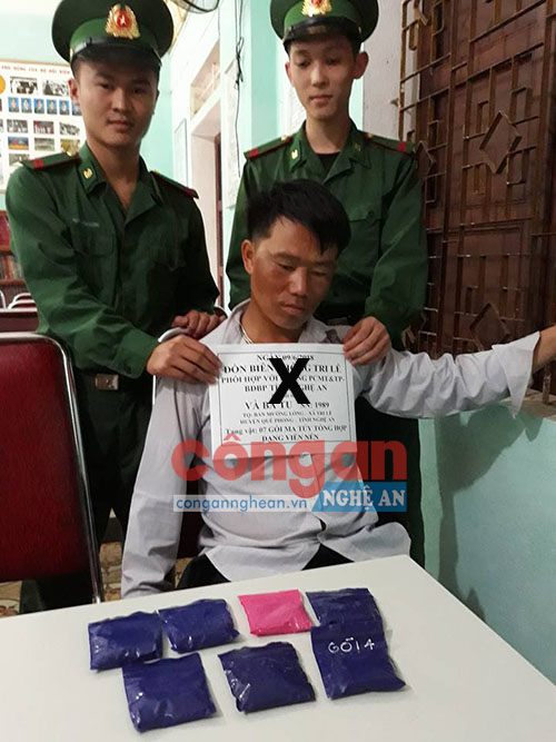 Đối tượng Và Bá Tu (X) và tang vật bị thu giữ