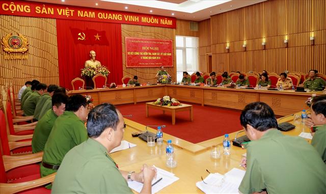 Toàn cảnh Hội nghị.