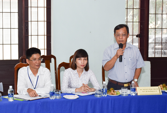 Đồng chí Nguyễn Ngọc Thanh, Bí thư Đảng ủy xã Tân Hòa báo cáo kết quả lãnh đạo thực hiện nhiệm vụ trong 6 tháng đầu năm 2018.