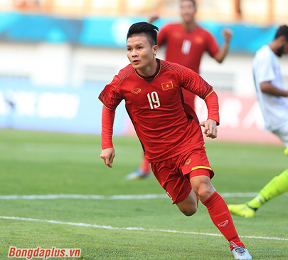 Niềm vui của Quang Hải sau khi ghi bàn mở tỷ số cho U23 Việt Nam. Ảnh: bongdaplus.