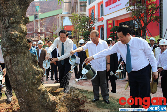 Xây dựng Nghệ An thành điểm đến hấp dẫn của các nhà đầu tư là mục tiêu xuyên suốt của lãnh đạo tỉnh trong nhiều năm qua