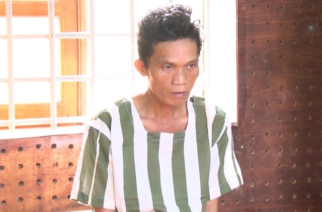 Tuấn tại cơ quan điều tra.