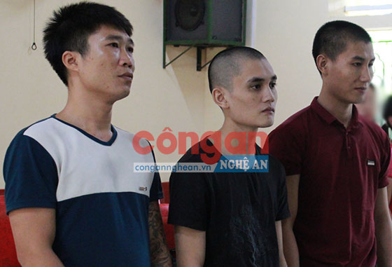 Các bị cáo tại phiên tòa