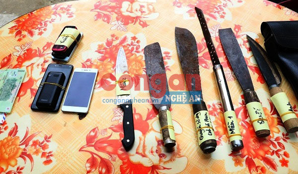 Các đối tượng và phương tiện sử dụng để gây án
