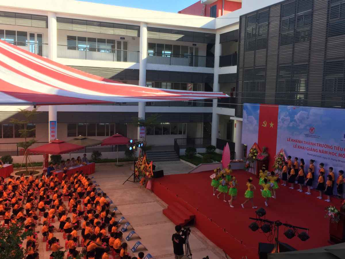 Lễ khai giảng được tổ chức trang nghiêm