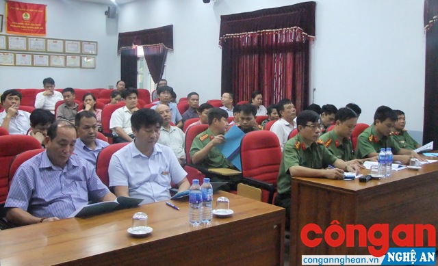Các đại biểu tham dự lễ ra mắt